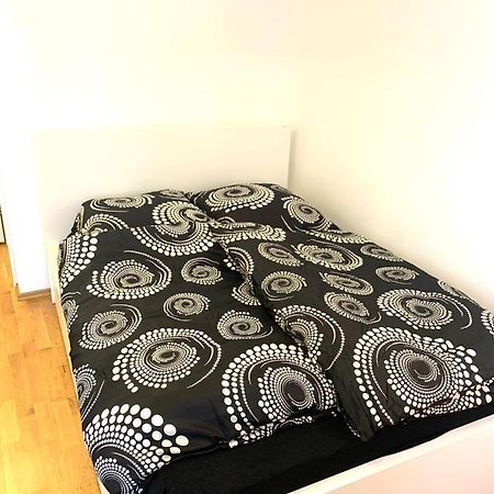 Cozy Flat , Near University , Wifi&Free Parking Regensburg Exterior foto